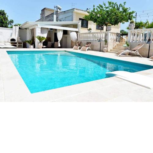 Luxury Vale Villa