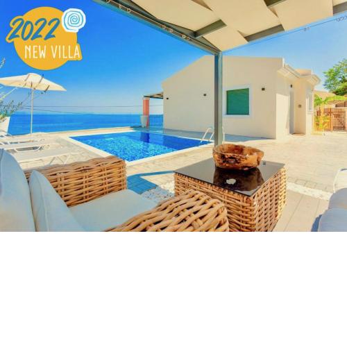 Luxury Villa Akti Barbati 3 with private pool
