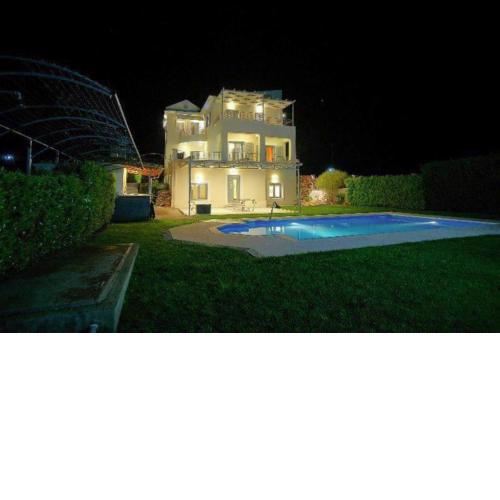 Luxury Villa Dion