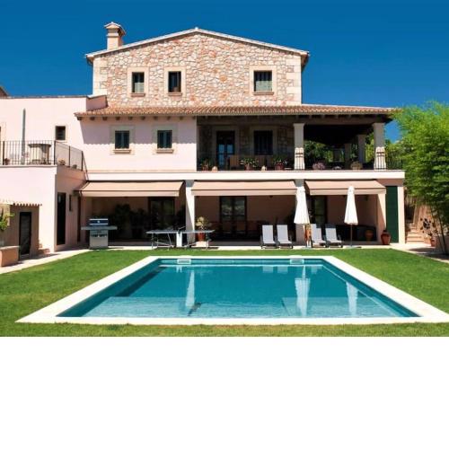 Luxury Villa in Manacor with Private Swimming Pool
