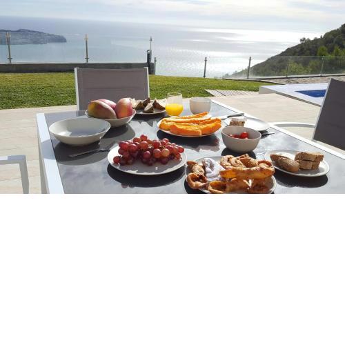 Luxury villa with 360 Panoramic Views Heated Pool Spa