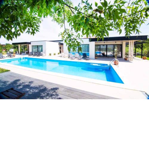 Luxury Villas Giardino Lozenetz