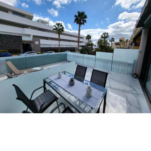 Luxus Apartment mit Meerblick Playa del Duque