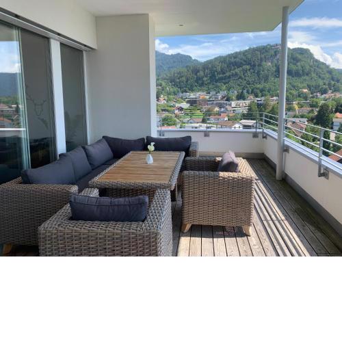 Luxus Penthouse Bregenz Feldmoos mit Whirlpool & riesen Terrasse, nahe Festspiele