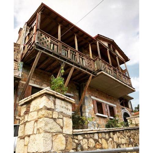 Lykos Mansion