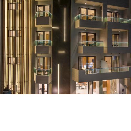M City Hotel