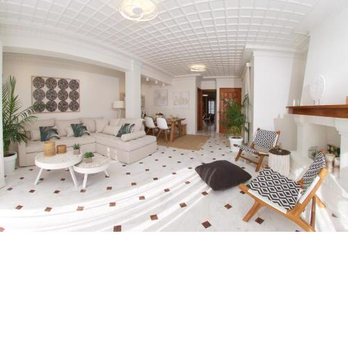 M house luxury suites
