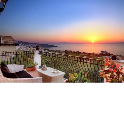 M Suites Sorrento
