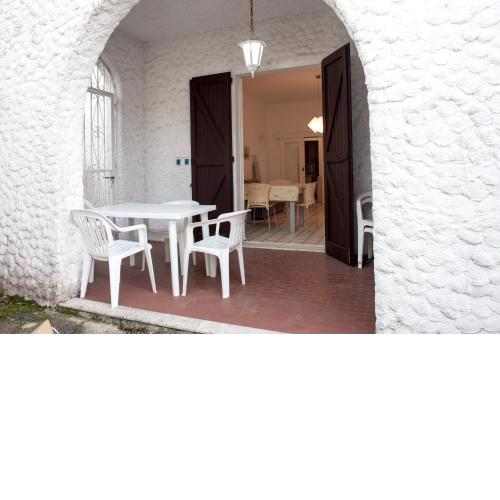 M107 - Marcelli, trilocale con giardino a 200mt dal mare