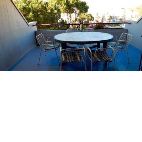 M134 -Marcelli, quadrilocale con terrazzo a 50mt dal mare