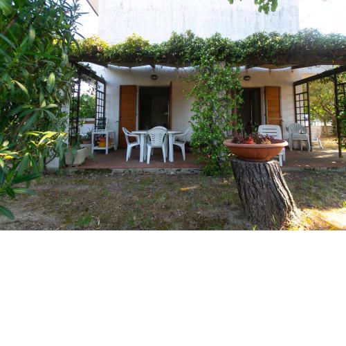 M148 - Marcelli, deliziosa villetta con giardino