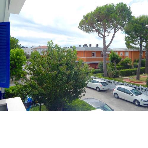 M164 - Marcelli, nuovissimo trilocale con terrazzo