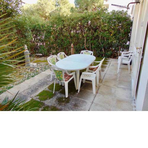 M282 - Marcelli, trilocale con giardino a 100mt dal mare