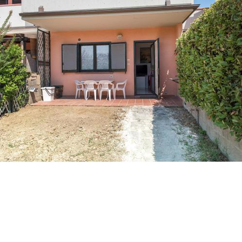 M323 - Marcelli, delizioso trilocale con giardino