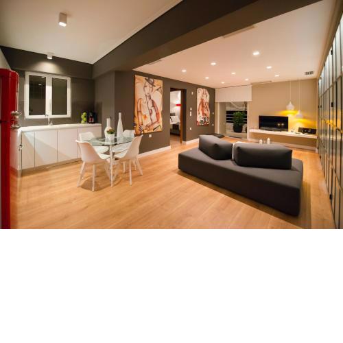 Ma Maison Nο 2, Luxury Central Suite with Parking, 15' to Acropolis by Metro, 1' from Metro