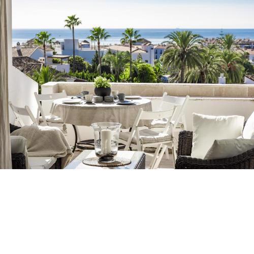 MA2- Sea views, walking distance to Puerto Banus