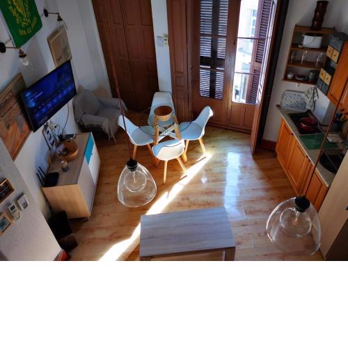 MacGregor Apartment