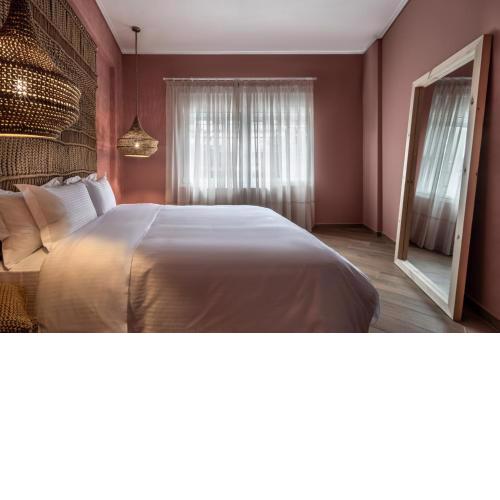 Macrame Luxury Suites