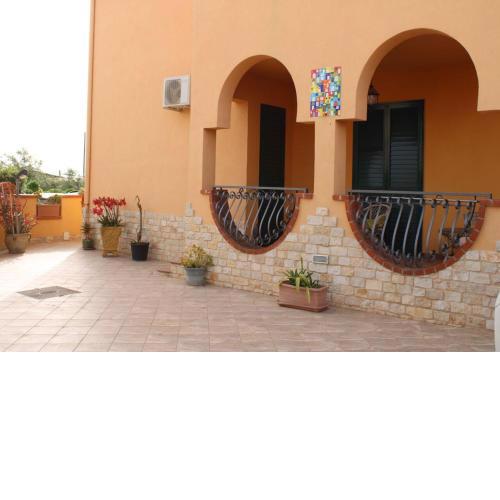 Maddalusa house
