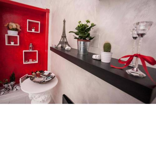 Made in Naples Apartment