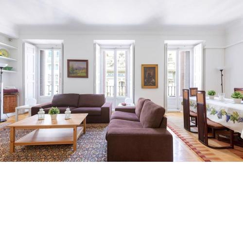 MADRID Luxury Apartment Location ROYAL PALACE