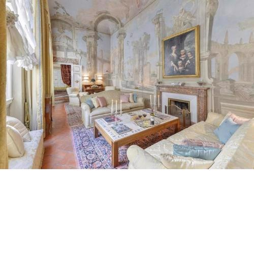 Maggio Palace