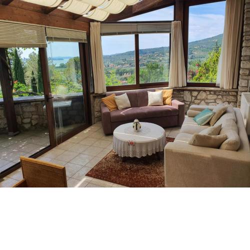Magic over the Lake 154 SQM