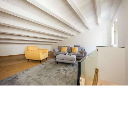 Magione Apartment with Terrace by Wonderful Italy