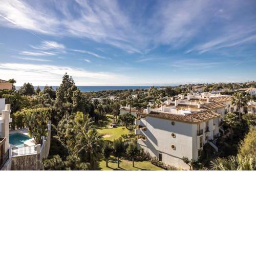 Magnificent Holiday Home in Calahonda