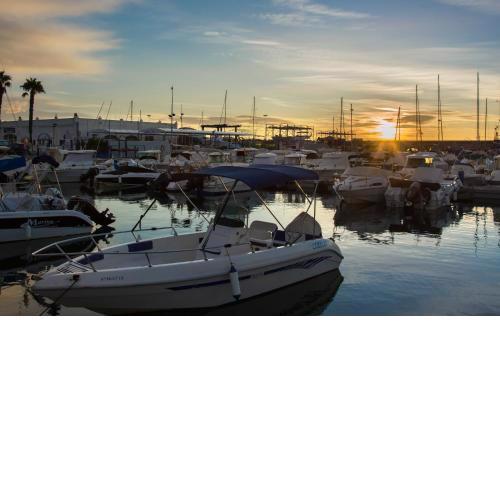 Magnificent Port-Beach 5* Luxury Residence