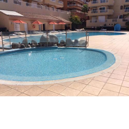 Magnifique terrasse avec jardin, vue partielle sur la mer avec piscine chauffée, Callao Salvaje, Adeje