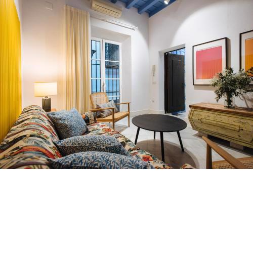 Magno Apartments Almirante Hoyos House