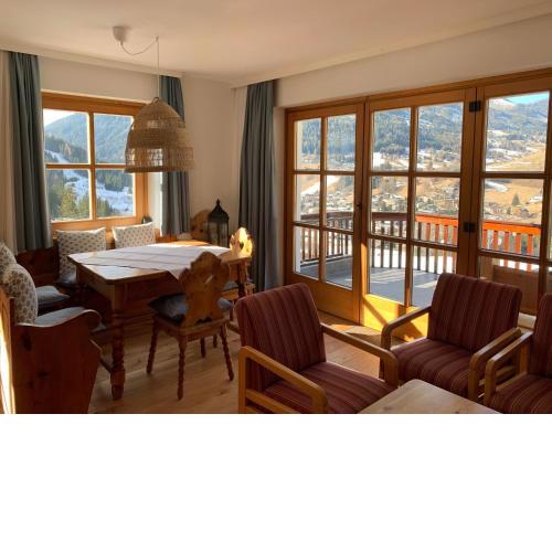 Mai-Brunn Alm Appartements, Maibrunnenweg 38