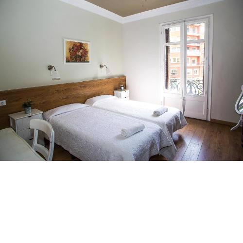 Mai & Maud Paralel Apartment