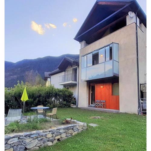 Maison 4 jardin - Casa design ai margini del bosco