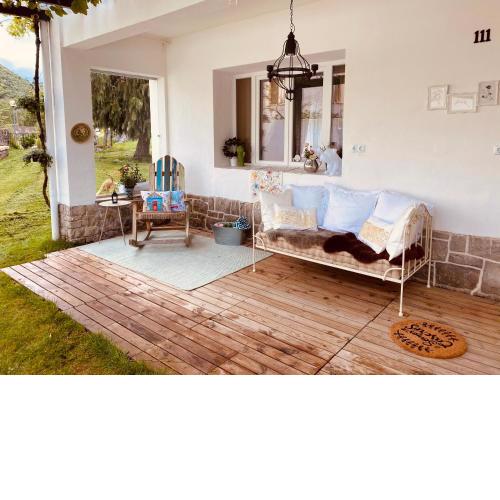 Maison Chic the Basque Bed and Breakfast