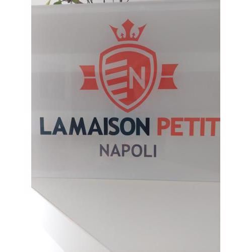 MAISON PETIT