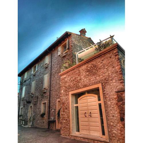 Maison Resola - Rooms & Breakfast