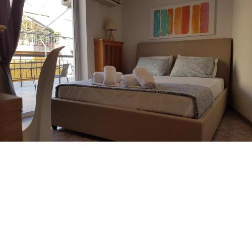 Maisonaitte-Athens Center, 4 BD, 2 BATH