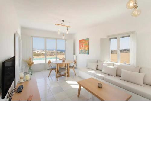 Maisonette Sail