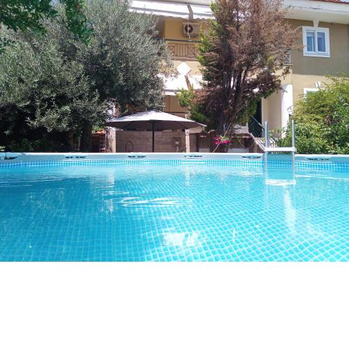 maisonette with garden