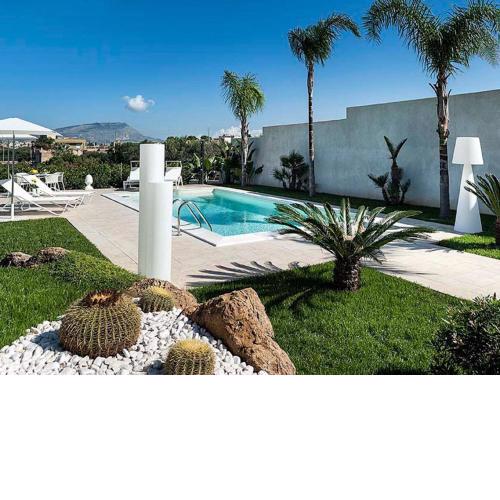 Majestic Holiday Home in Trapani with Sauna