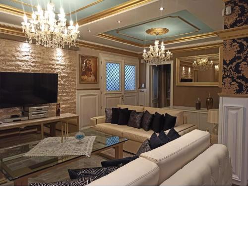 Majestic Luxury House