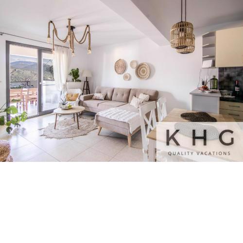 Majestic view Boho style retreat!