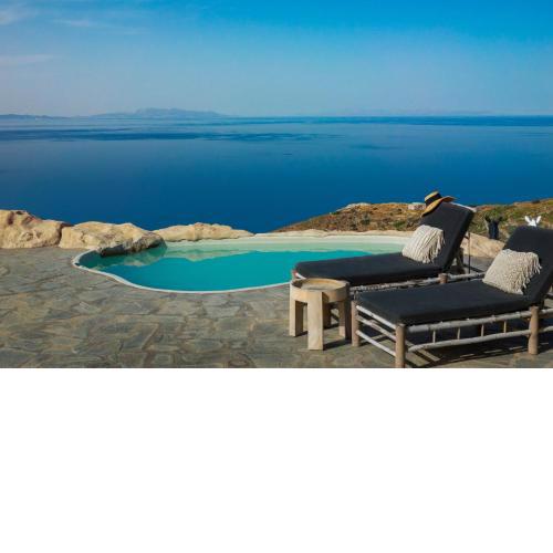 MAKARIAS VILLA