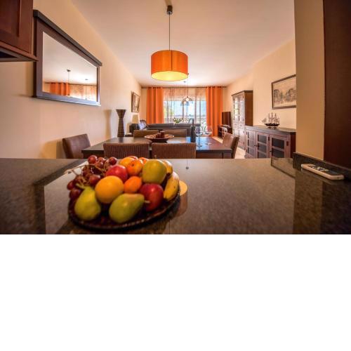 Malibu Mansions Condo 1 by Rafleys