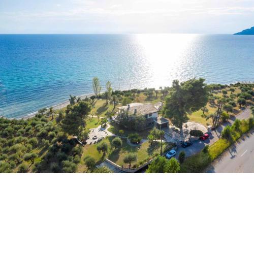 Malt Beachfront Villa