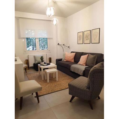 Mama's Home - 2 Bedroom Apartment near Acropolis