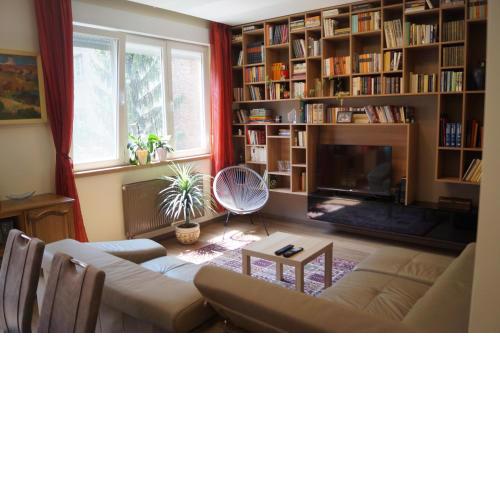 Mamini's Apartment