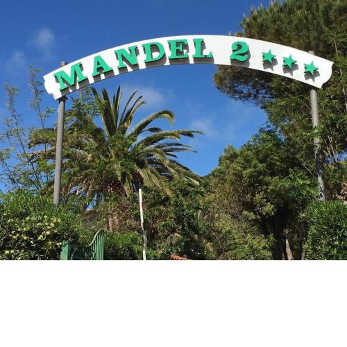 Mandel 2 residence